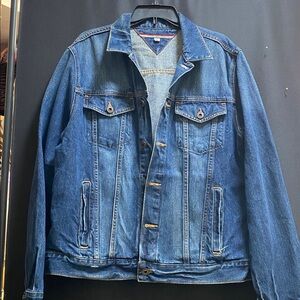 Tommy Hilfiger Blue Denim Collar